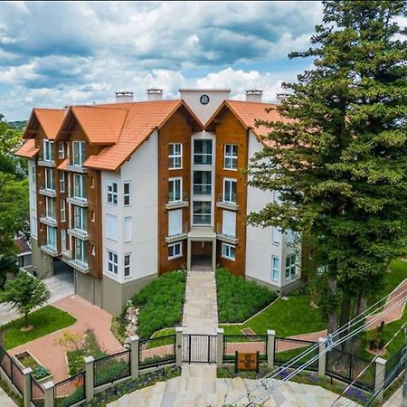 Luxuoso Apartamento Em Gramado - 2 Suites Exterior photo