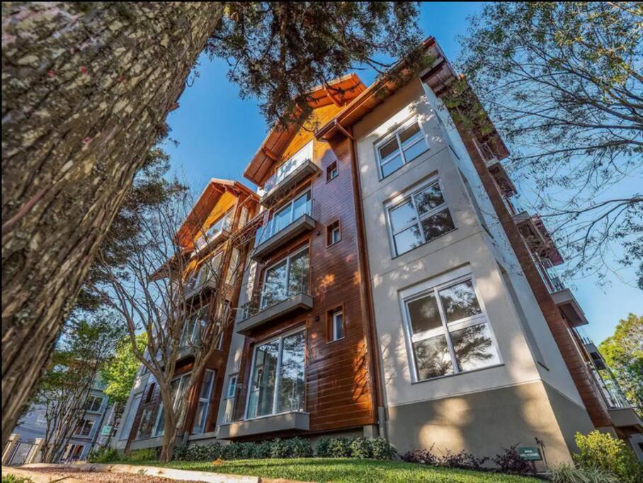 Luxuoso Apartamento Em Gramado - 2 Suites Exterior photo