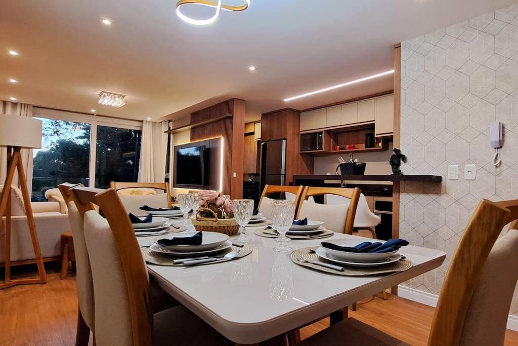 Luxuoso Apartamento Em Gramado - 2 Suites Exterior photo