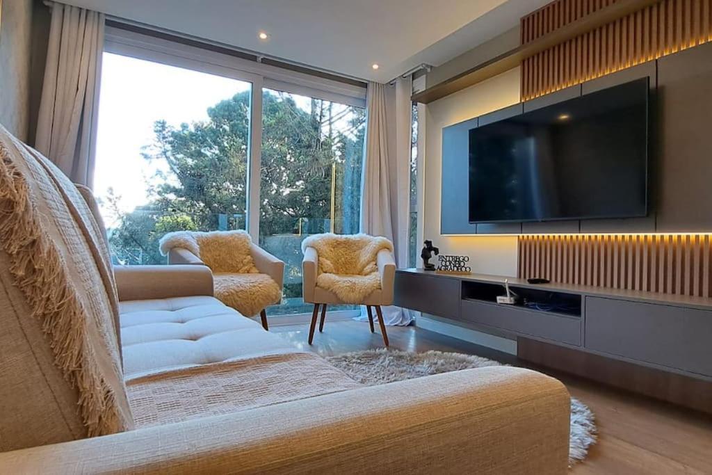 Luxuoso Apartamento Em Gramado - 2 Suites Exterior photo